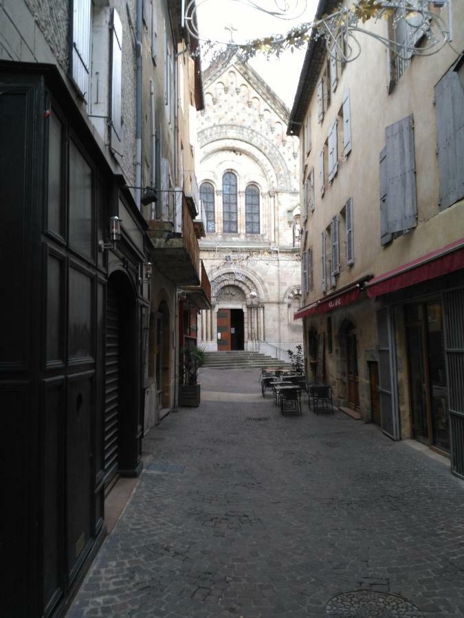 T1 centre ville Aubenas Bagian luar foto